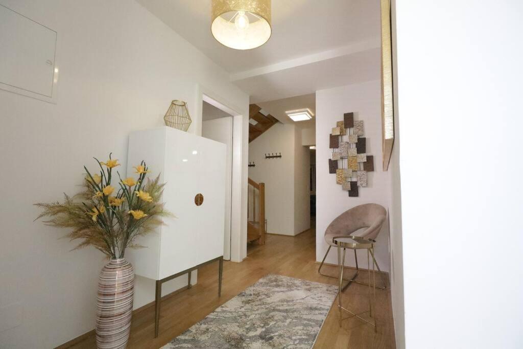 Moderne Unterkunft L Bg15 Viena Exterior foto